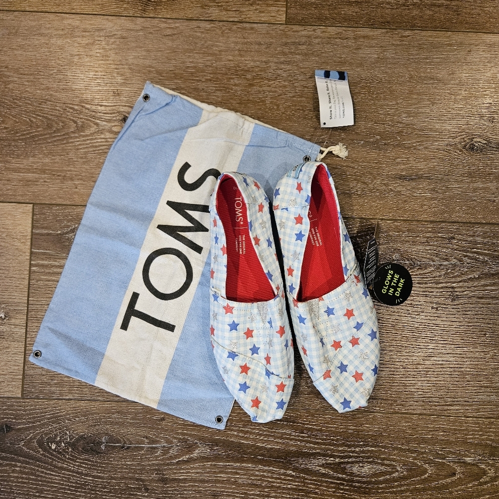 TOMS Multicolor Star Slip-Ons NWT